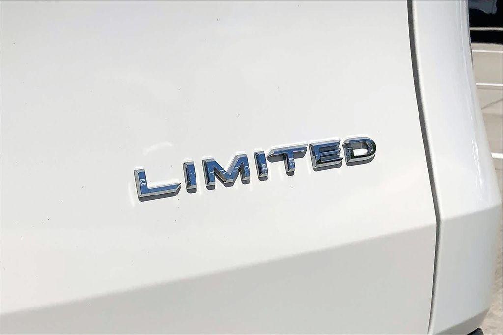 used 2024 Toyota Grand Highlander car, priced at $48,212