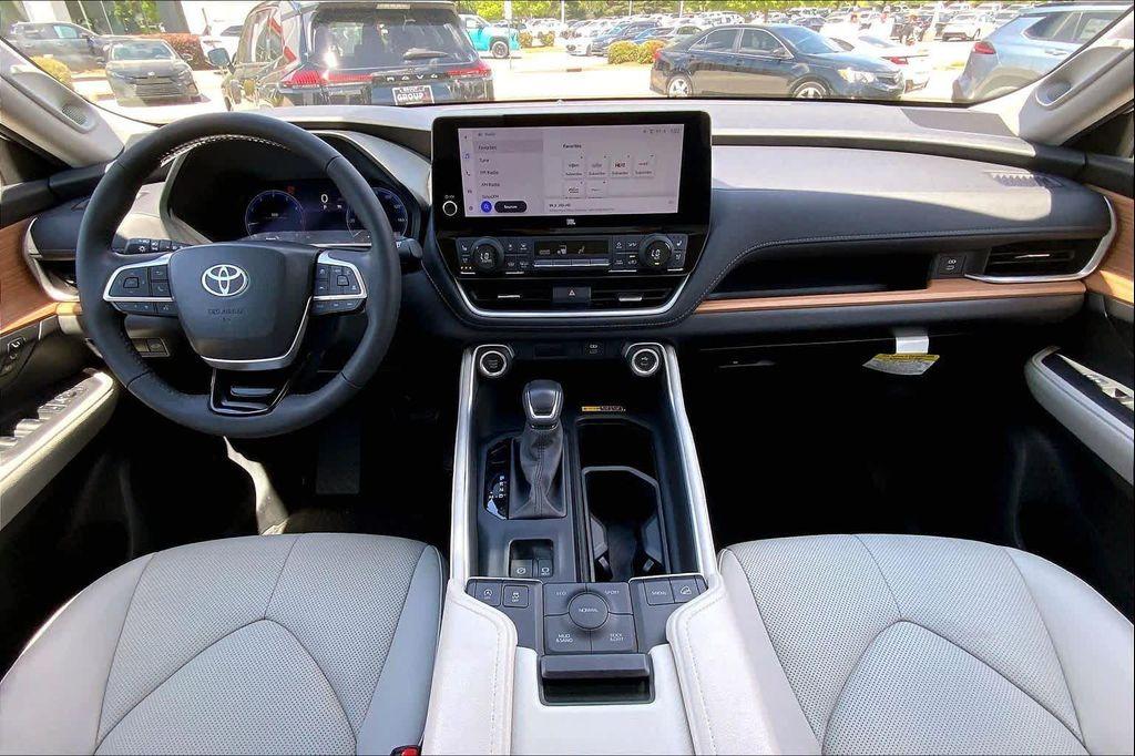 used 2024 Toyota Grand Highlander car, priced at $48,212