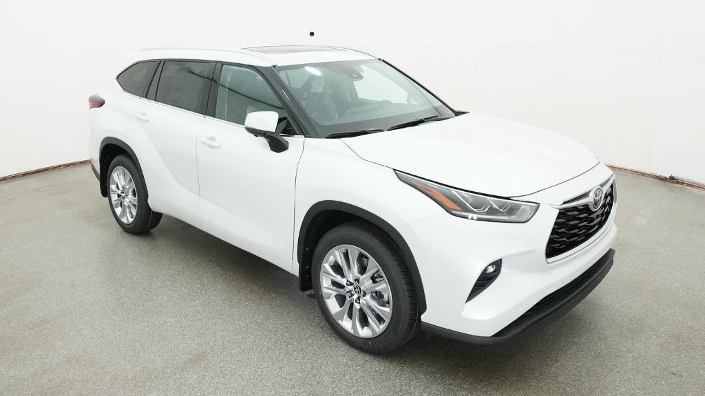 new 2026 Toyota Highlander car, priced at $54,322