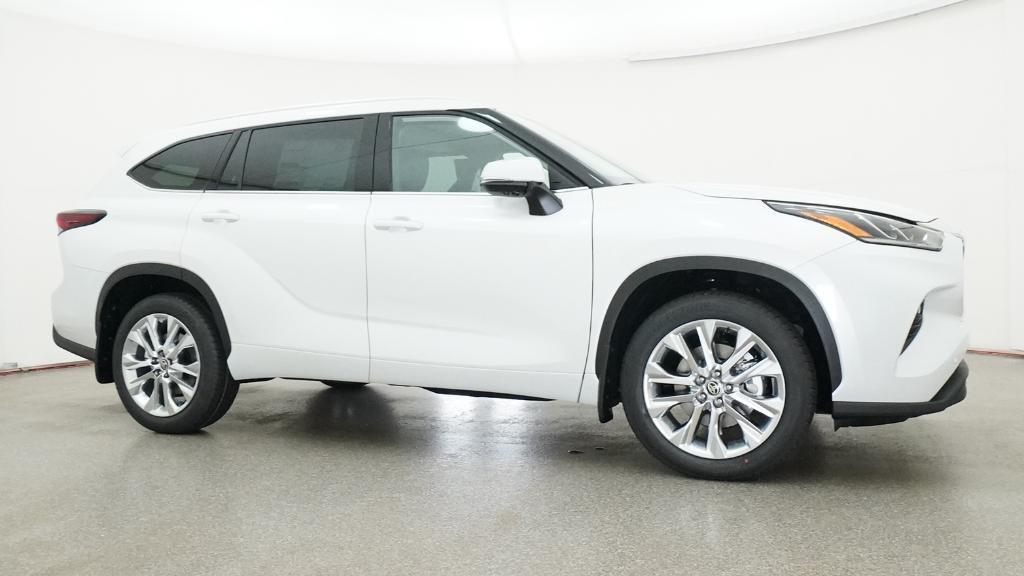 new 2026 Toyota Highlander car, priced at $54,322