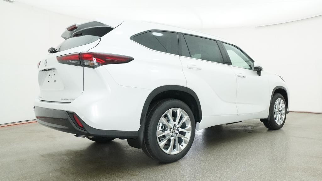 new 2026 Toyota Highlander car, priced at $54,322