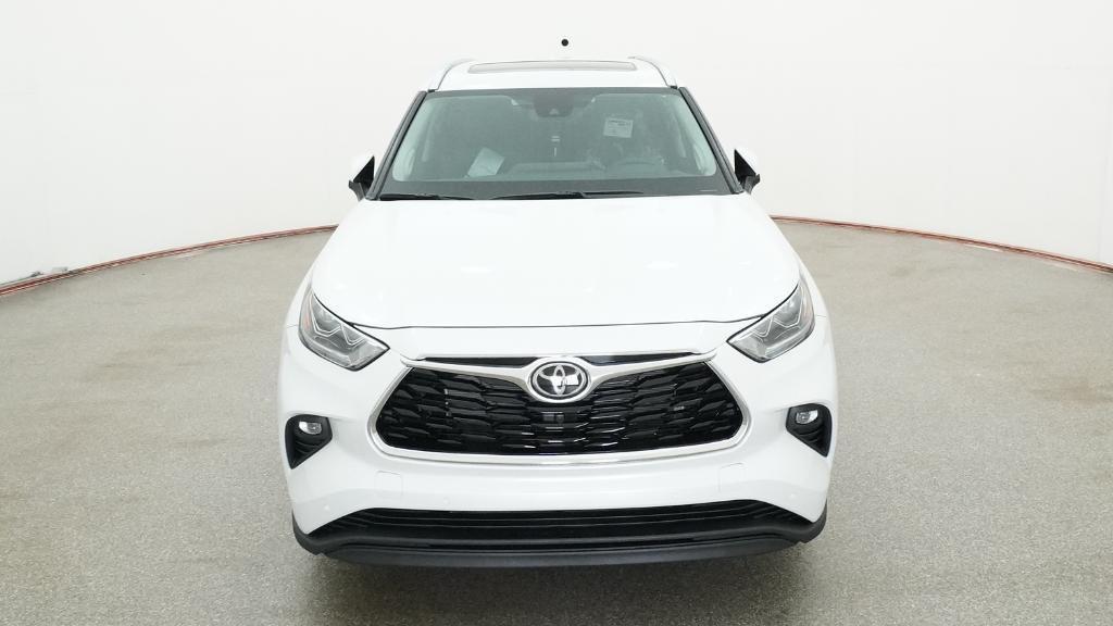 new 2026 Toyota Highlander car, priced at $54,322