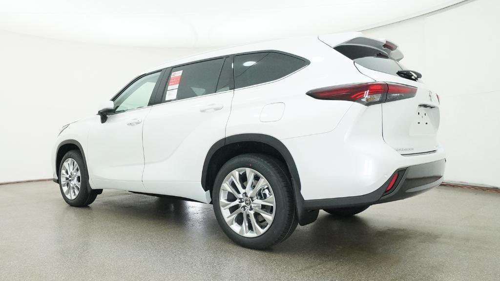 new 2026 Toyota Highlander car, priced at $54,322