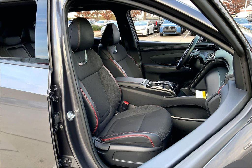 used 2024 Hyundai TUCSON Hybrid car, priced at $29,340