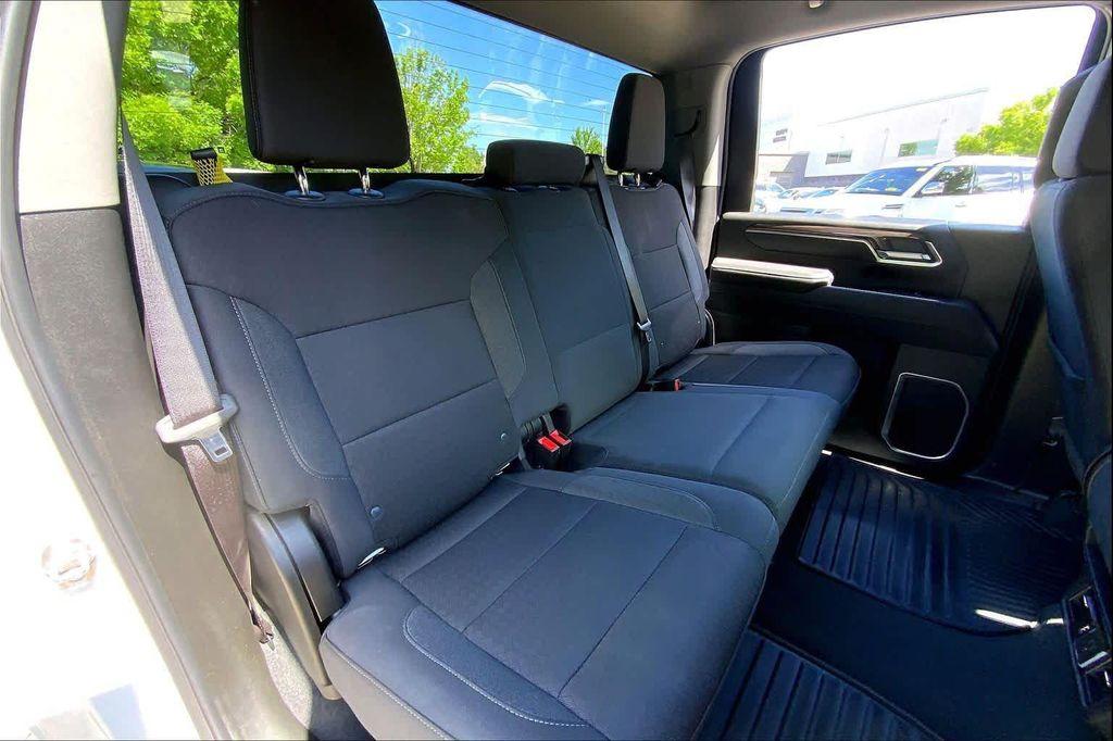 used 2025 Chevrolet Silverado 2500 car, priced at $56,692