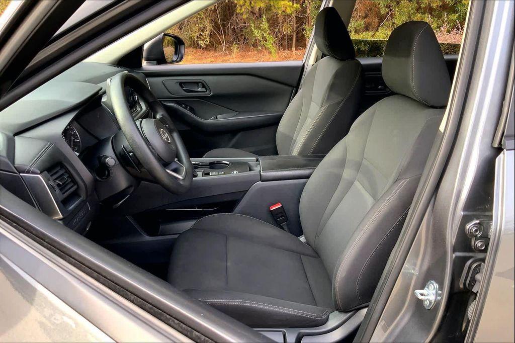 used 2024 Nissan Rogue car, priced at $18,871