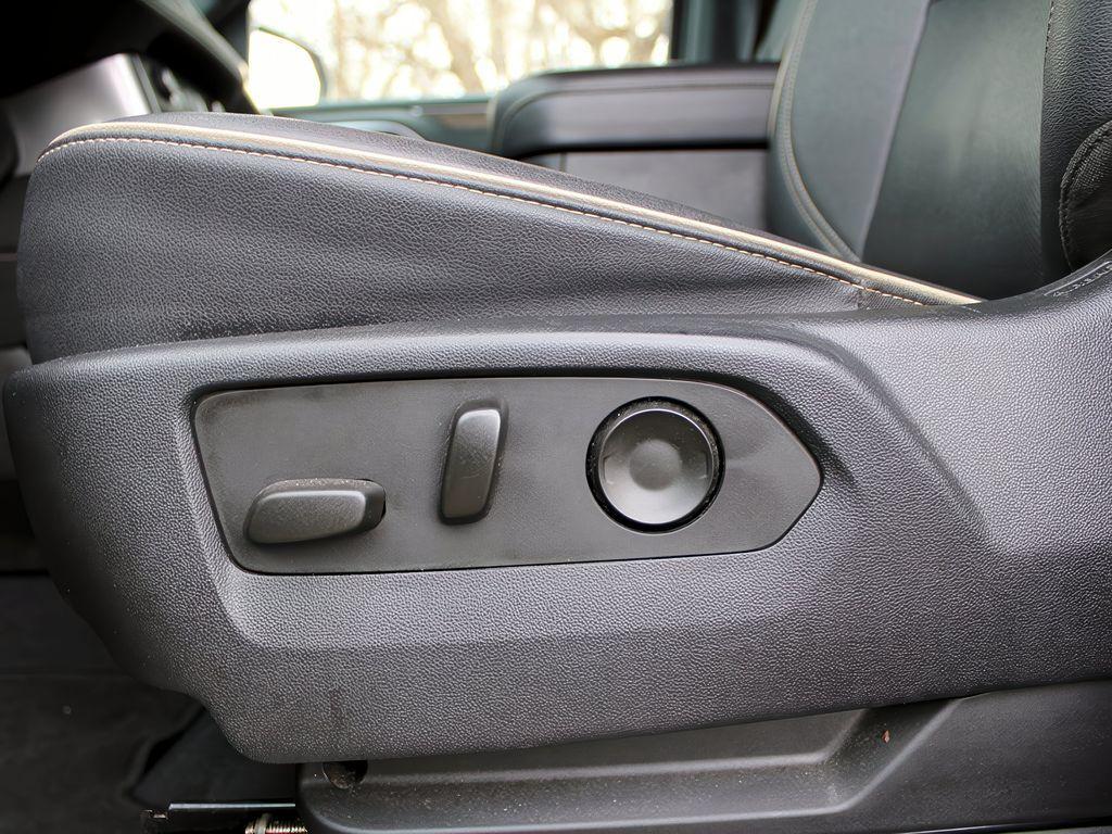 used 2023 Chevrolet Suburban car, priced at $44,299