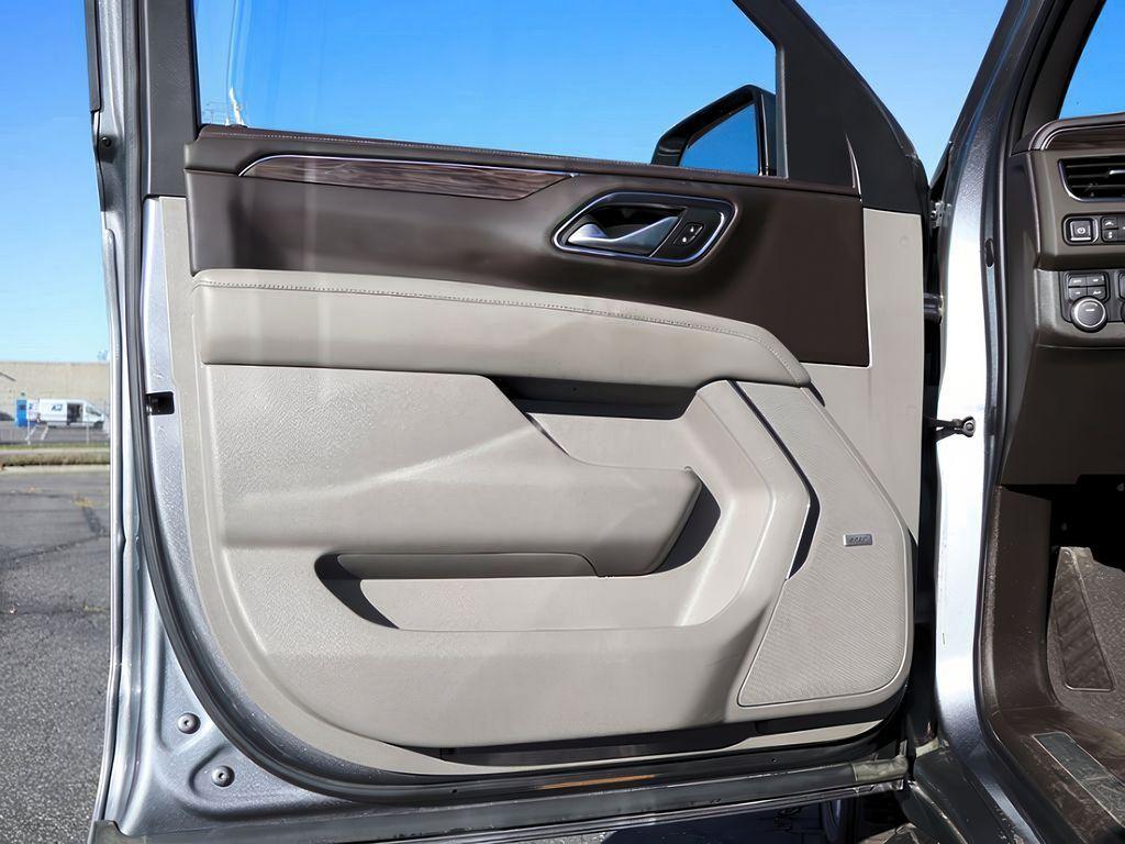 used 2022 Chevrolet Tahoe car, priced at $51,499