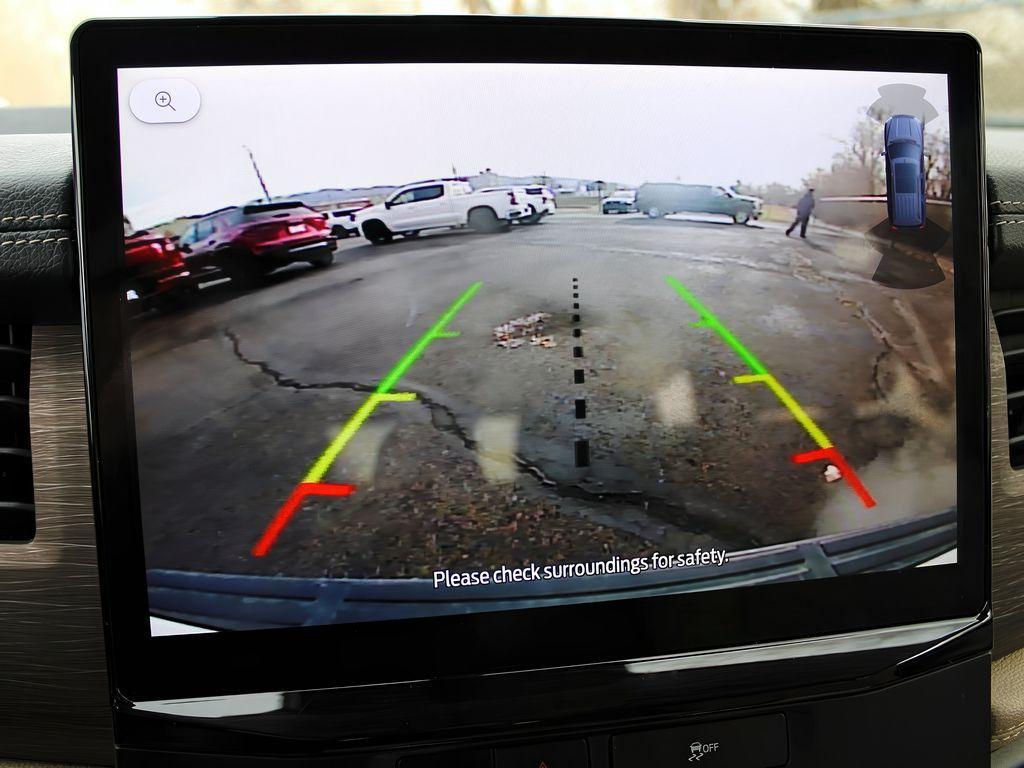 used 2023 Ford Expedition car, priced at $41,899