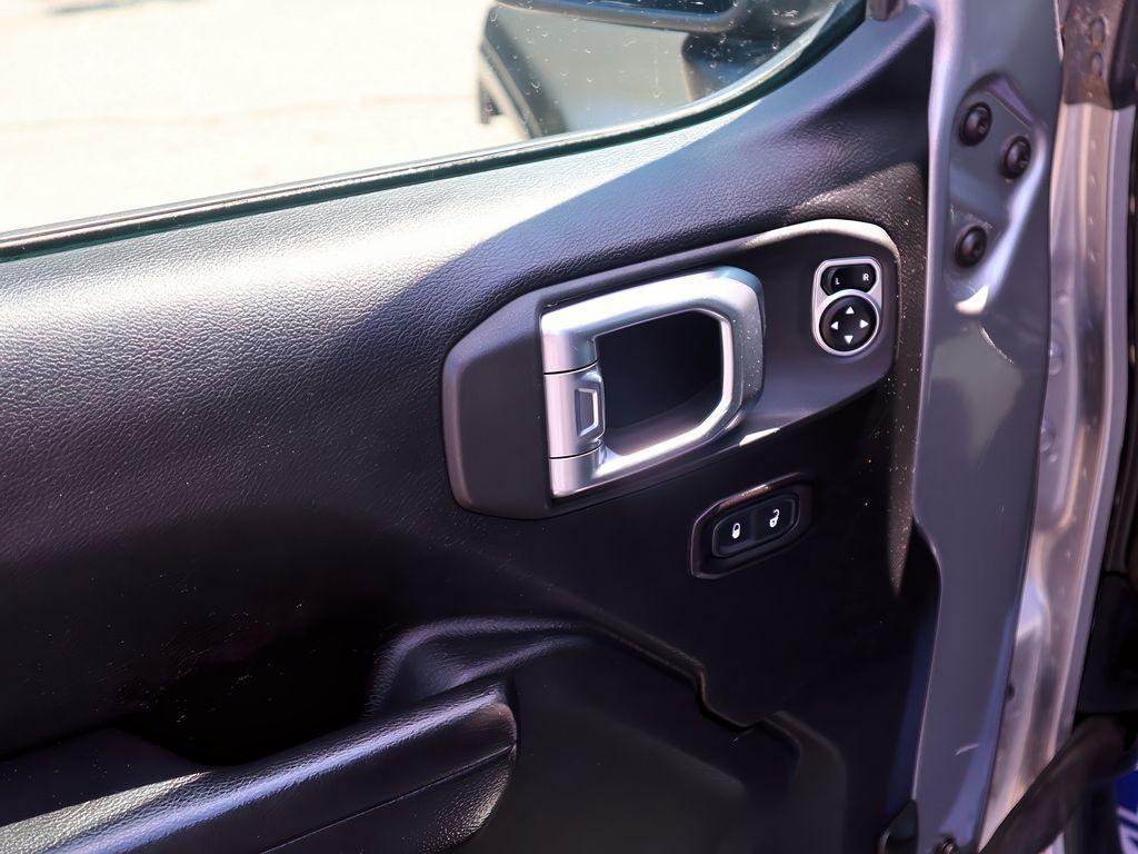 used 2020 Jeep Gladiator car, priced at $26,999