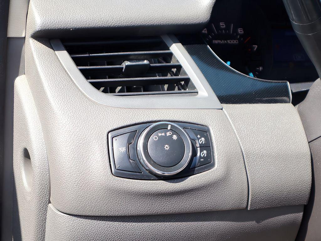 used 2013 Ford Edge car, priced at $6,999