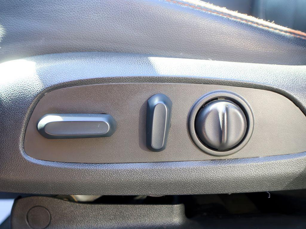 used 2022 GMC Acadia car, priced at $25,699