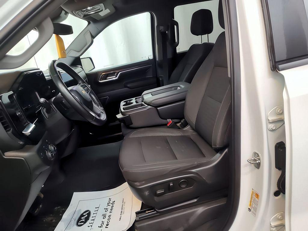 used 2023 Chevrolet Silverado 1500 car, priced at $39,999