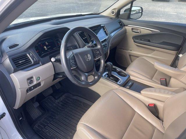 used 2020 Honda Pilot car, priced at $27,499
