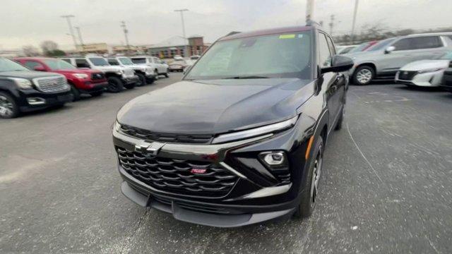 used 2025 Chevrolet TrailBlazer car, priced at $25,008