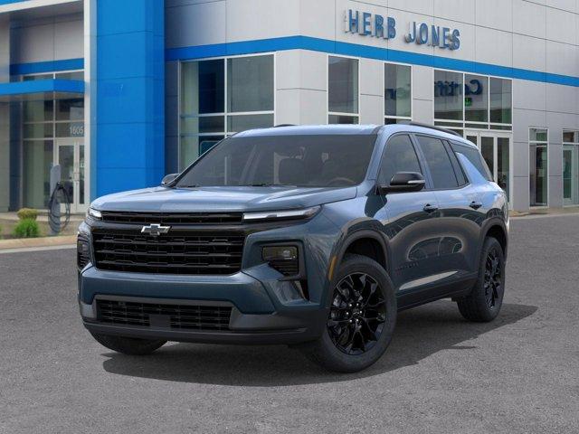 new 2026 Chevrolet Traverse car, priced at $46,305