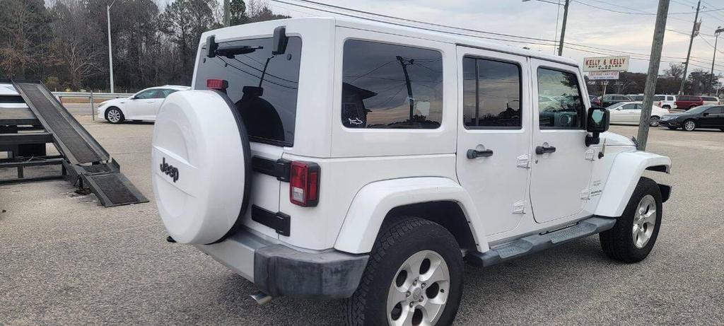 used 2015 Jeep Wrangler Unlimited car, priced at $18,550