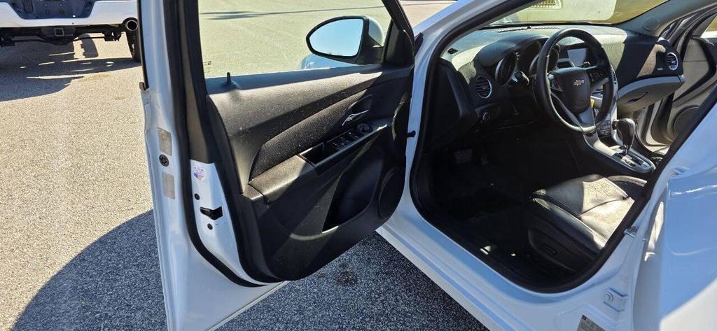 used 2016 Chevrolet Cruze Limited car, priced at $7,950