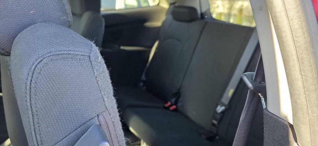 used 2012 Chevrolet Traverse car, priced at $6,950