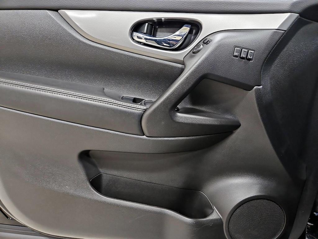 used 2020 Nissan Rogue Sport car, priced at $17,998