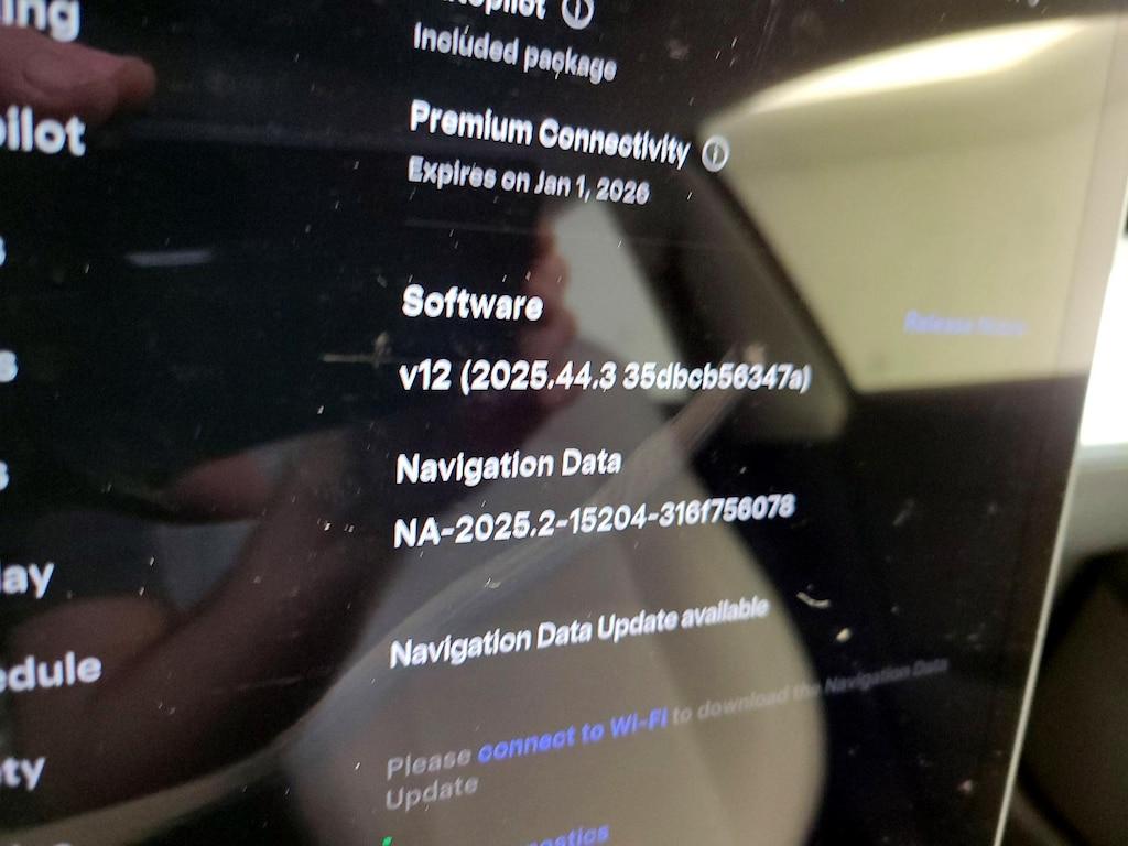 used 2022 Tesla Model 3 car, priced at $24,998