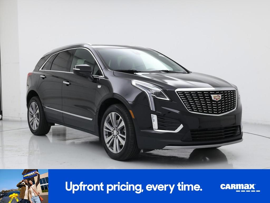 used 2025 Cadillac XT5 car, priced at $35,998