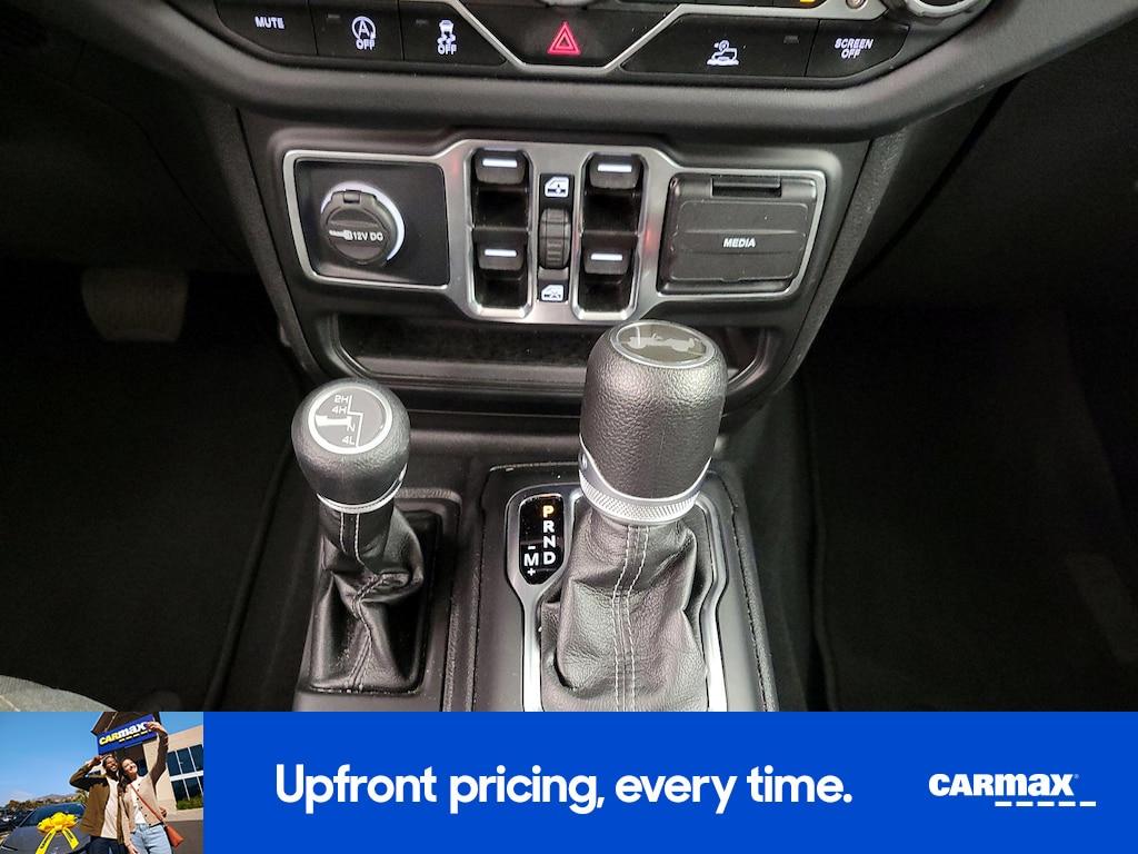 used 2025 Jeep Wrangler car, priced at $32,998
