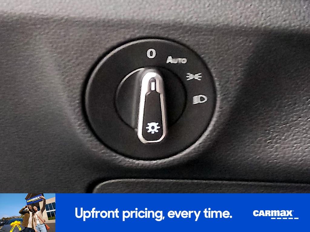 used 2025 Volkswagen Jetta car, priced at $20,998