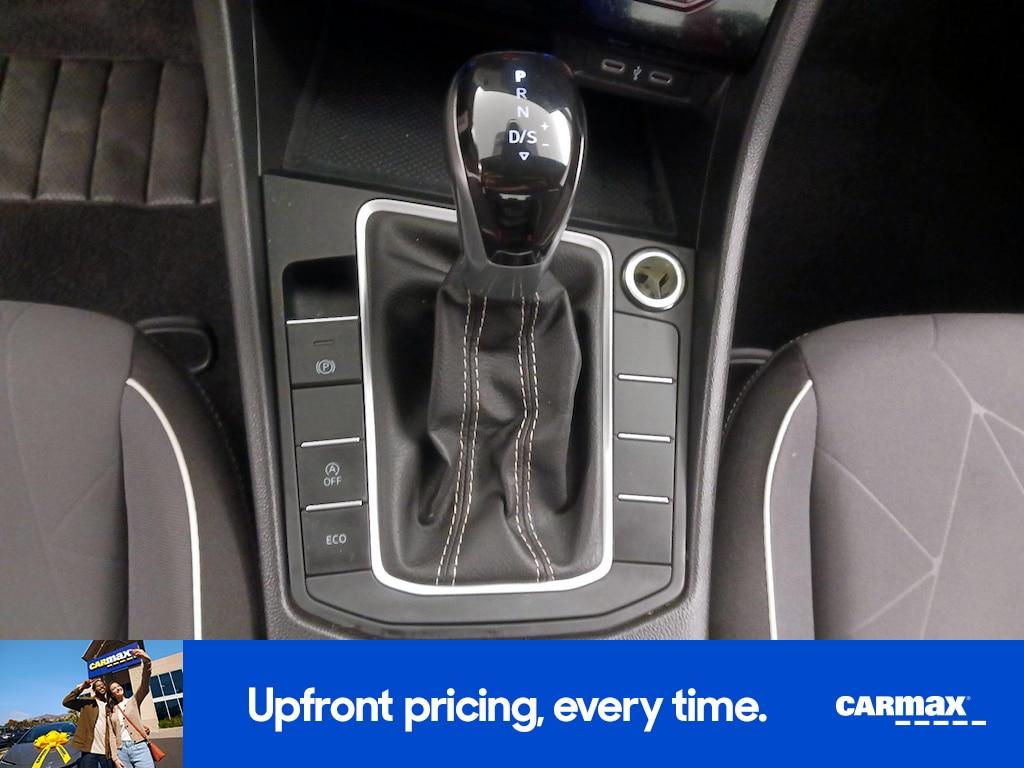 used 2025 Volkswagen Jetta car, priced at $20,998