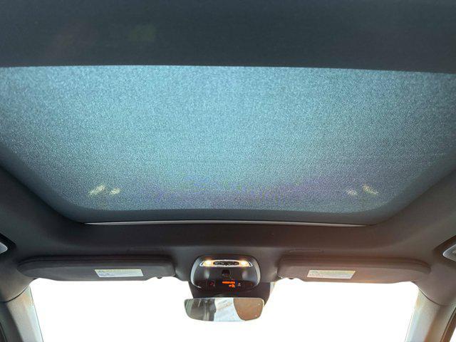 used 2022 Volvo XC90 car, priced at $26,995