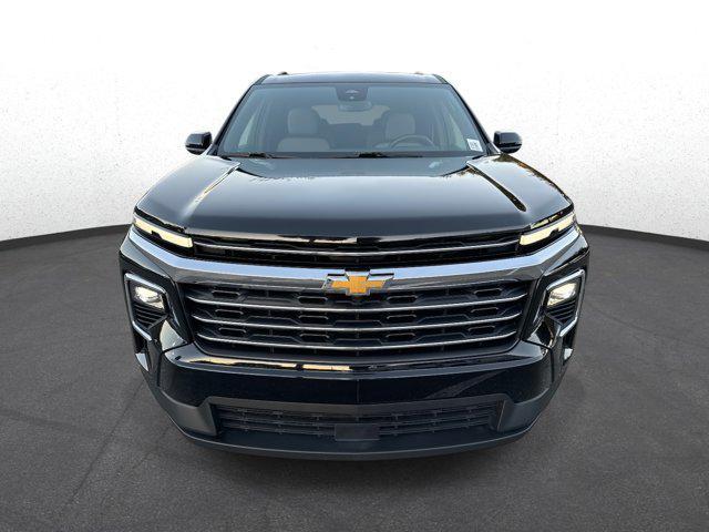 used 2025 Chevrolet Traverse car, priced at $32,995