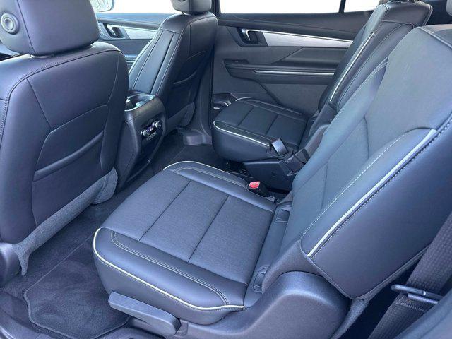 used 2025 Buick Enclave car, priced at $34,991