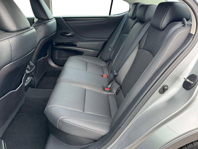used 2023 Lexus ES 300h car, priced at $38,997
