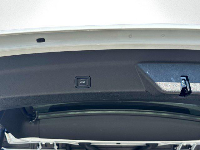 used 2022 Chevrolet Tahoe car, priced at $45,991