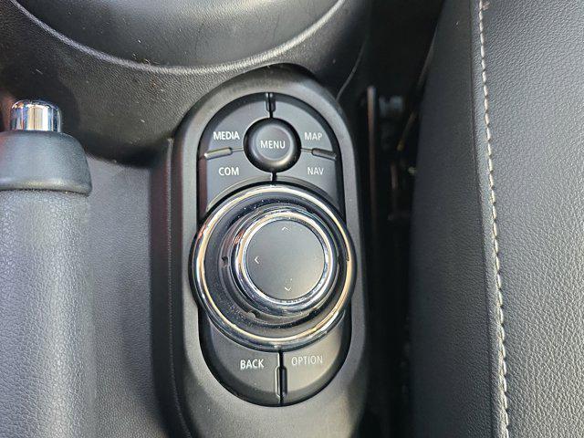 used 2023 MINI Hardtop car, priced at $24,991