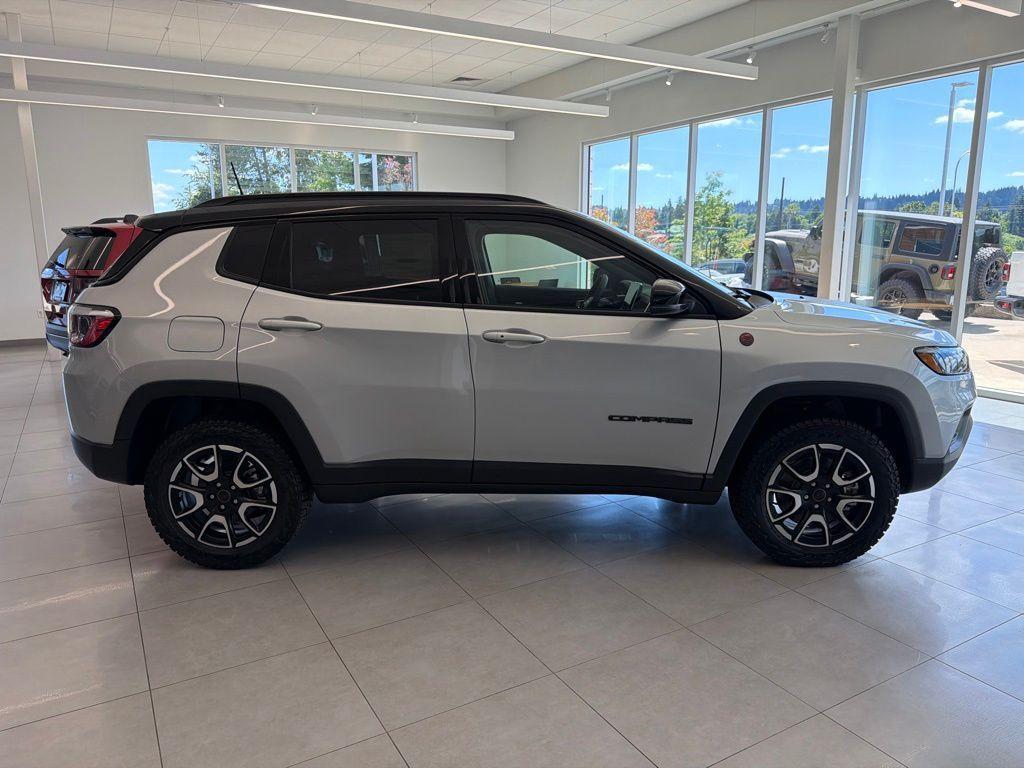 new 2026 Jeep Compass car, priced at $35,065