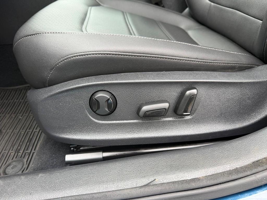 used 2020 Volkswagen Passat car, priced at $15,995