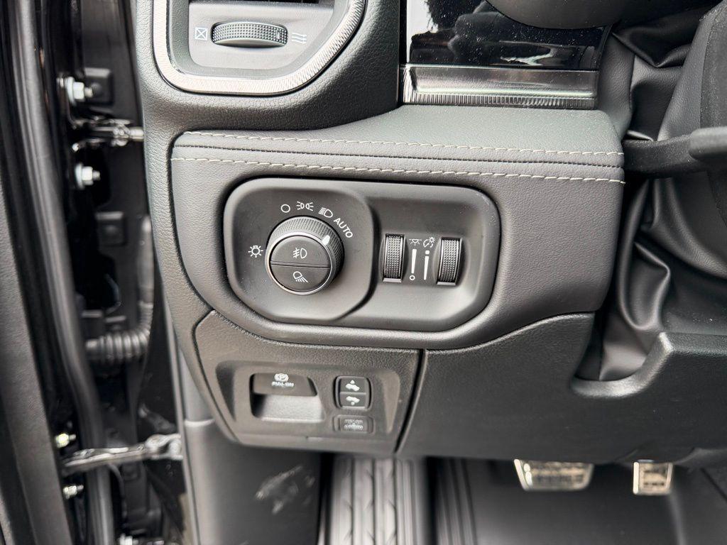 new 2026 Ram 1500 car, priced at $76,910
