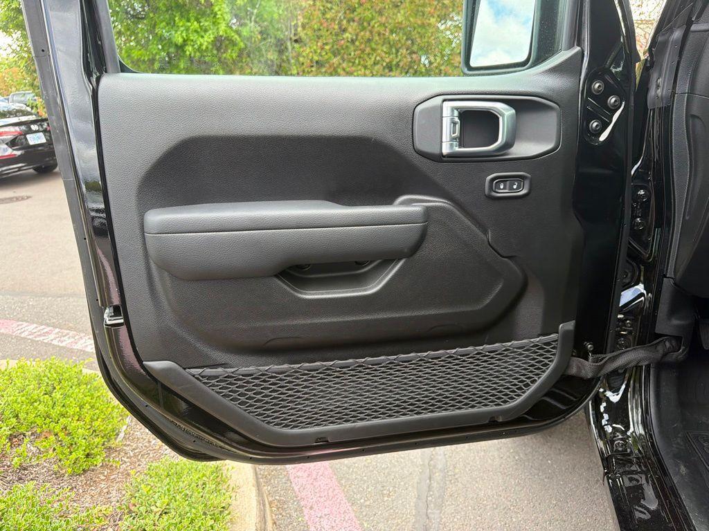 new 2026 Jeep Wrangler car, priced at $41,105