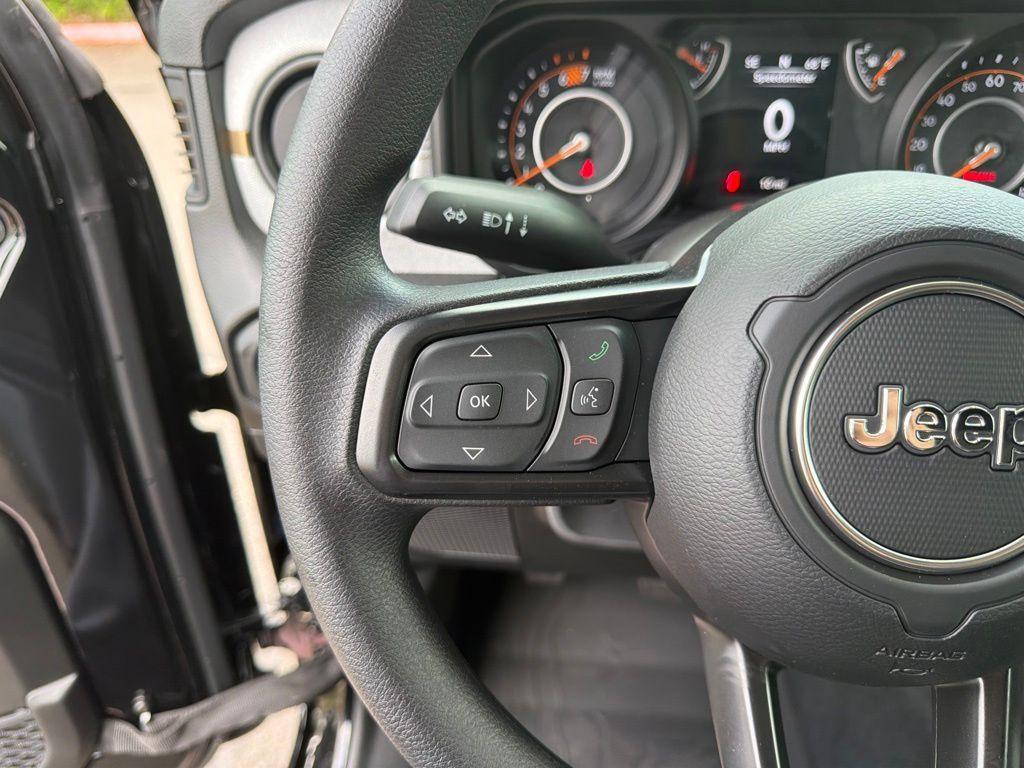 new 2026 Jeep Wrangler car, priced at $41,105