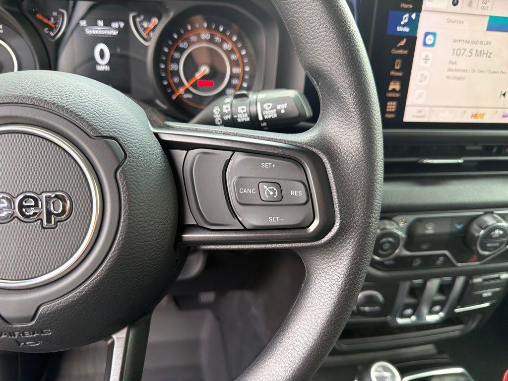 new 2026 Jeep Wrangler car, priced at $41,105