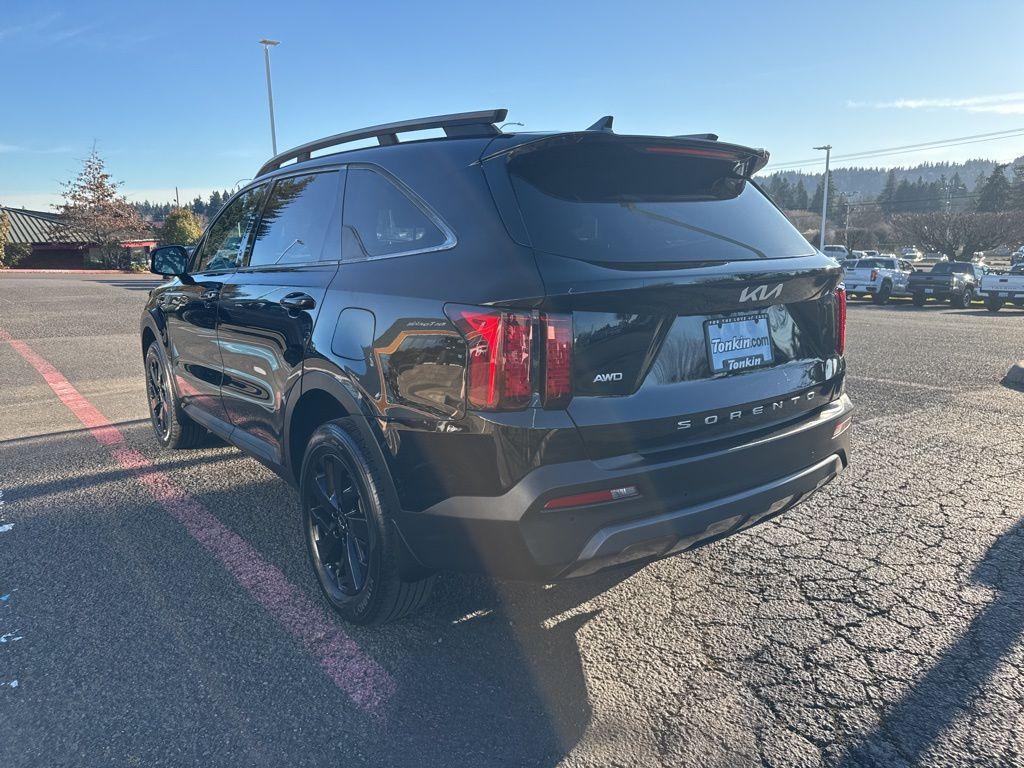 used 2022 Kia Sorento car, priced at $28,280
