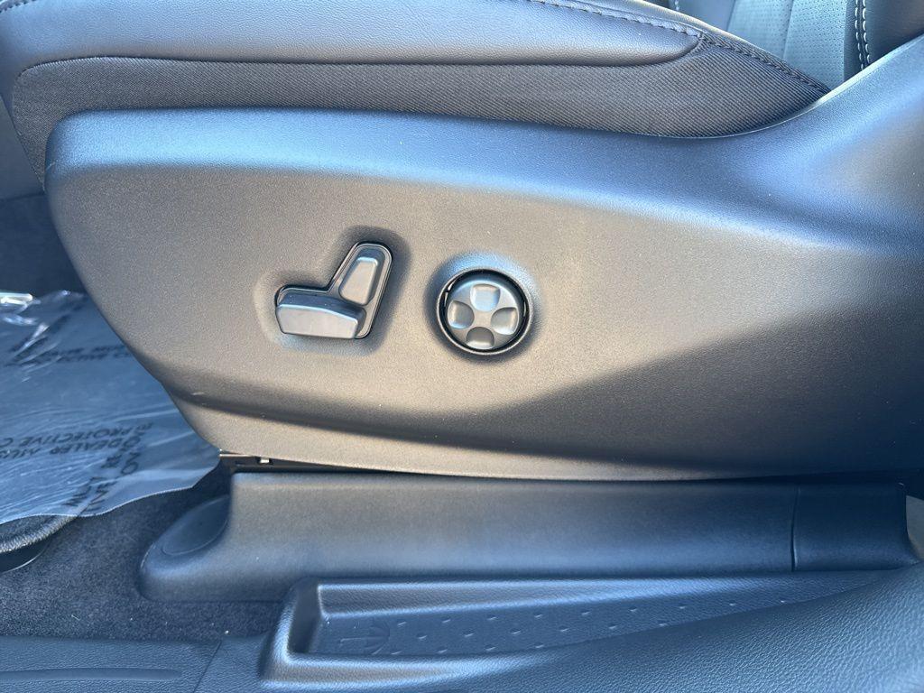 new 2026 Chrysler Pacifica car, priced at $46,600
