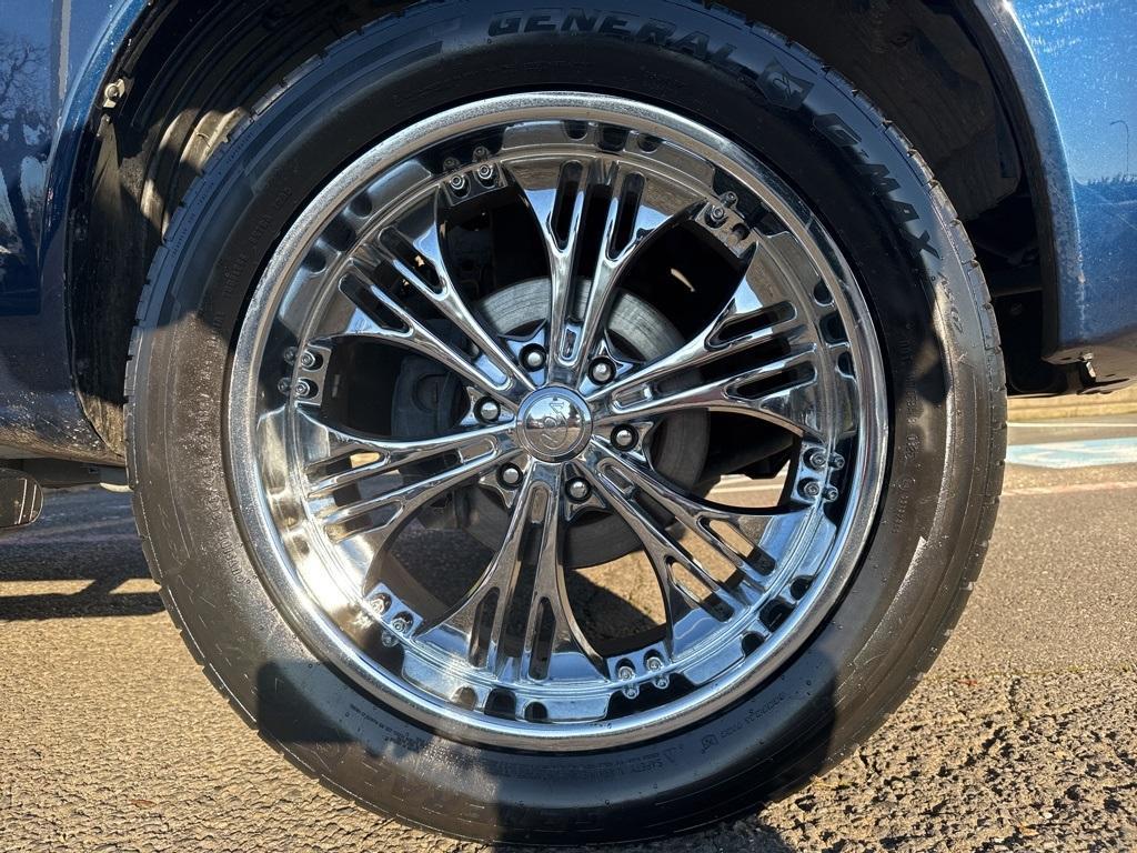 used 2007 Nissan Titan car, priced at $11,990