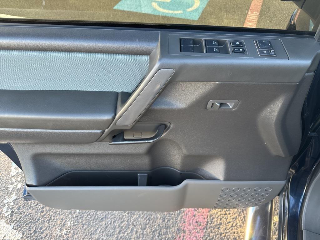 used 2007 Nissan Titan car, priced at $11,990