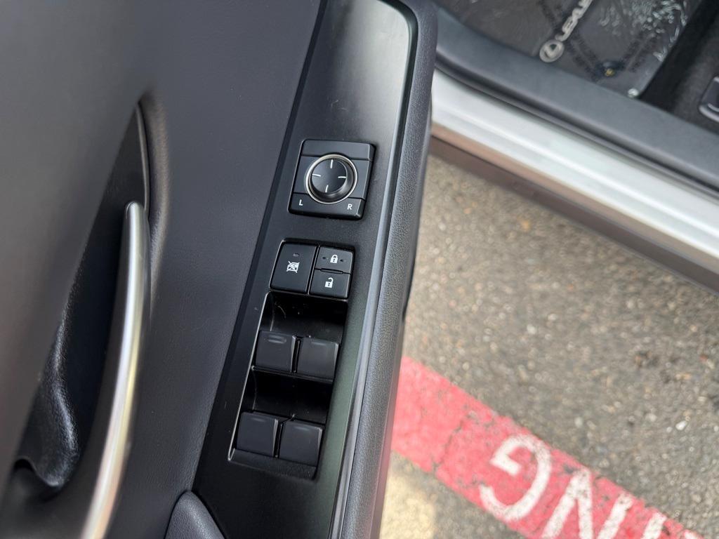 used 2021 Lexus UX 200 car, priced at $28,900