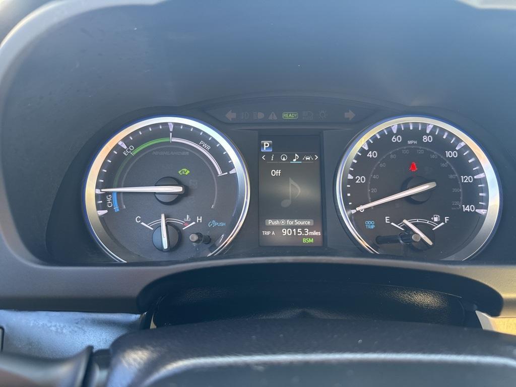 used 2019 Toyota Highlander Hybrid car, priced at $34,480