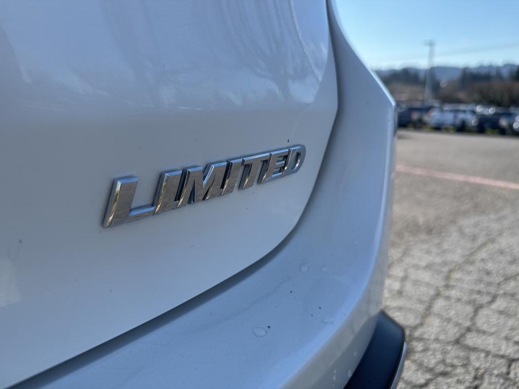 used 2019 Toyota Highlander Hybrid car, priced at $34,480