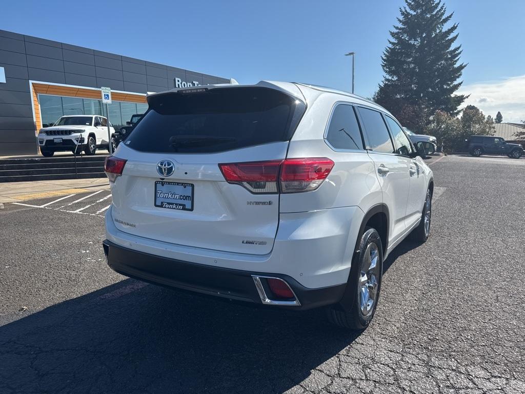 used 2019 Toyota Highlander Hybrid car, priced at $34,480