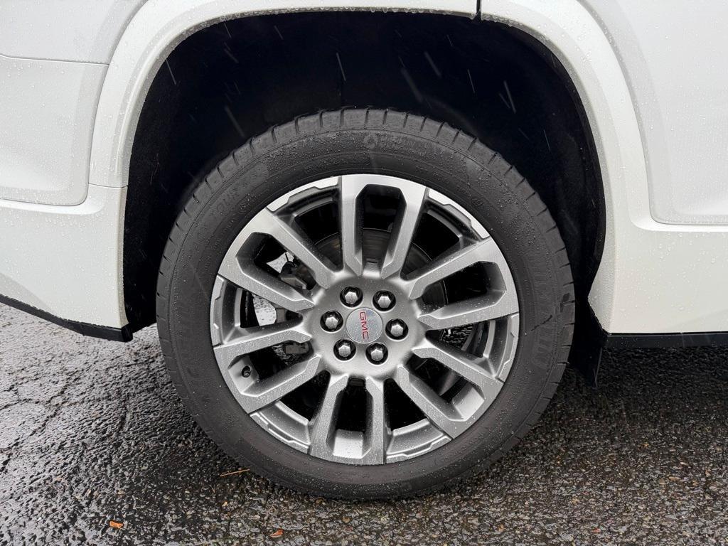 used 2023 GMC Acadia car, priced at $35,990